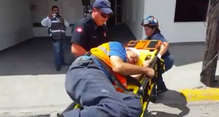 Trabajador Gravemente Lesionado Al Caer De Techo Noticias24Siete