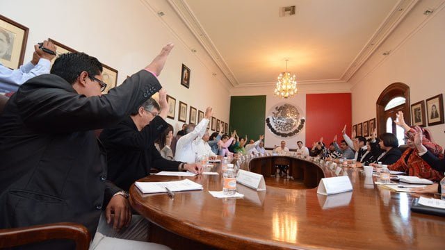 Síndicos y regidores se disputan cargo de «suplente» en Victoria.
