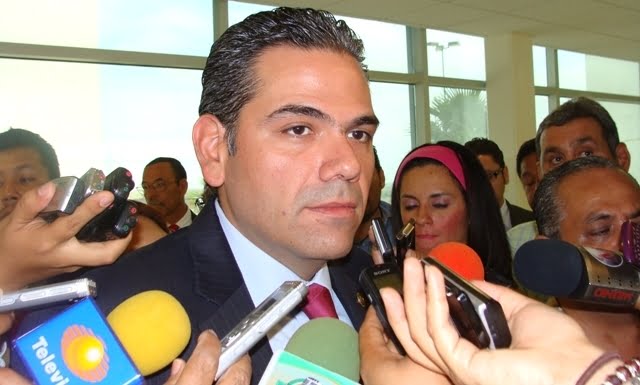 Otro que se va, Carlos Solís quiere ser alcalde de Reynosa