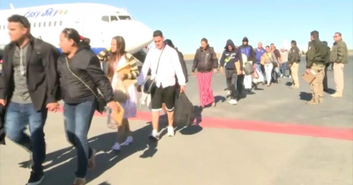 Llega grupo vulnerable de Cubanos a Nuevo Laredo