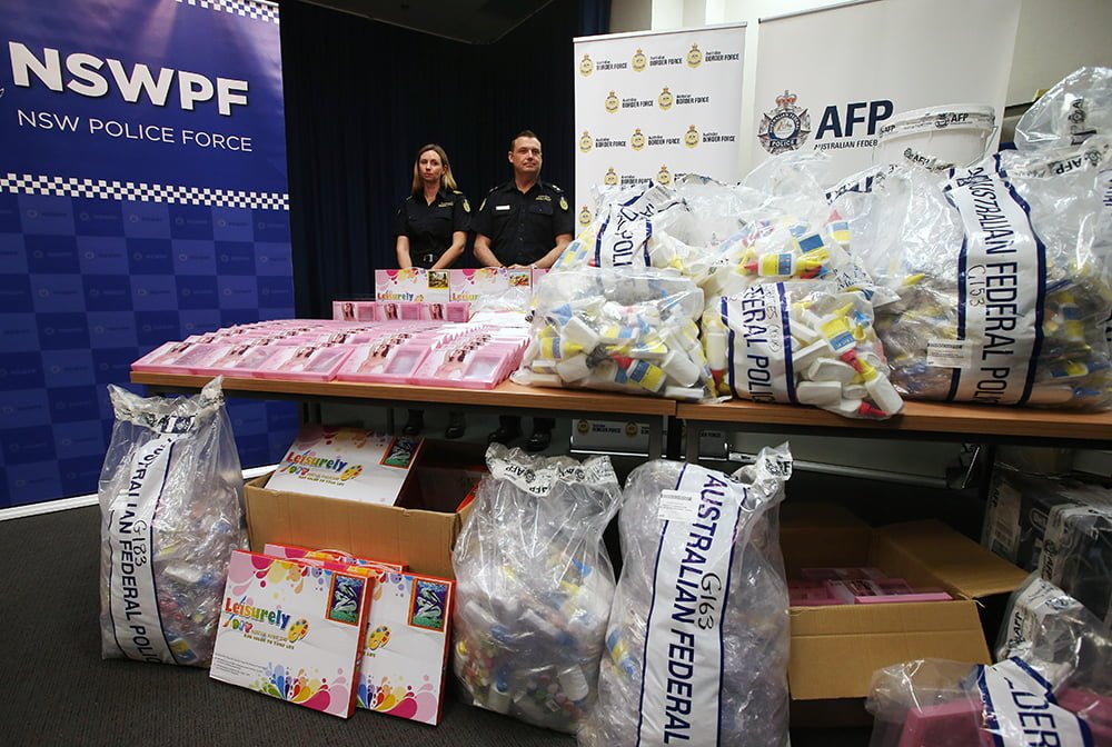 Hallan carga de droga en rellenos para sosténes