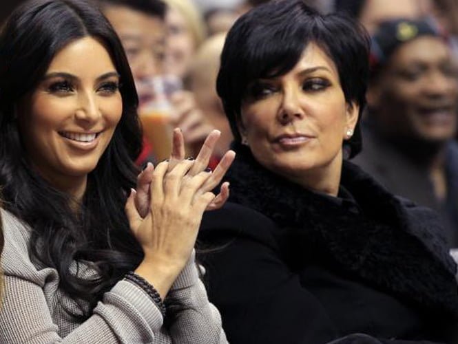 Acusan a Kardashian y a su mamá de filtrar su video porno