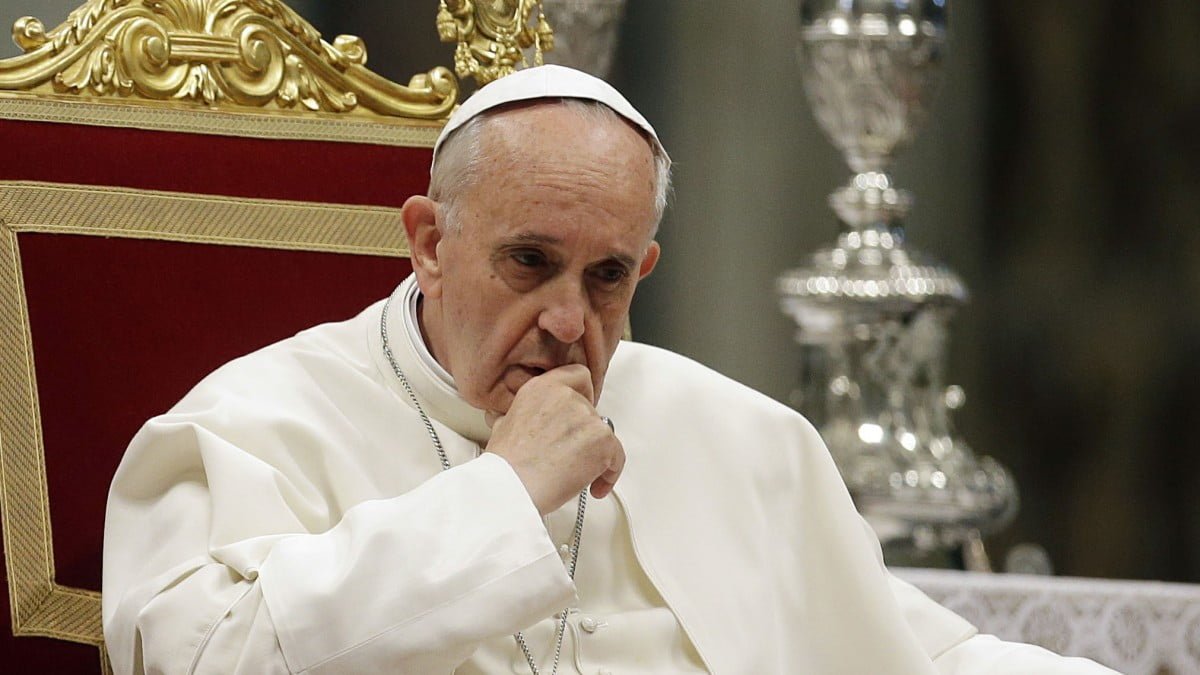 Papa Francisco condena los atentados en Bélgica