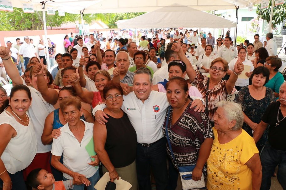 Afilian a Jefas de familia en Tampico
