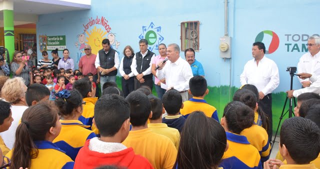 Supervisan ciudadanos obras de pavimentación en Reynosa