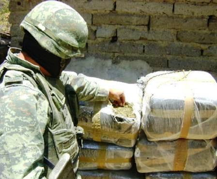 Aseguran más de 700 kilos de droga en frontera con Estados Unidos