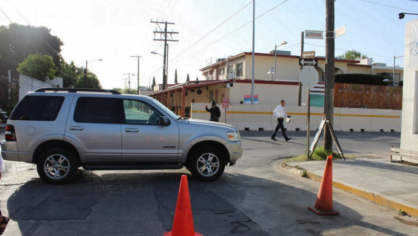 Consignan a dos hombres detenidos cerca del consulado de Matamoros