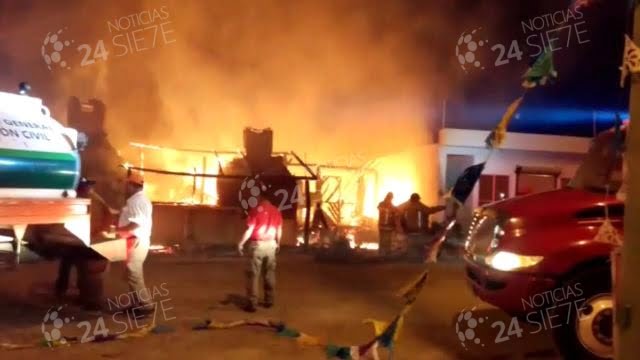 Alarma por incendio en restaurant