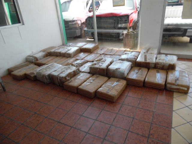 Inicia PGR dos averiguaciones por el aseguramiento de 312 kilos de marihuana