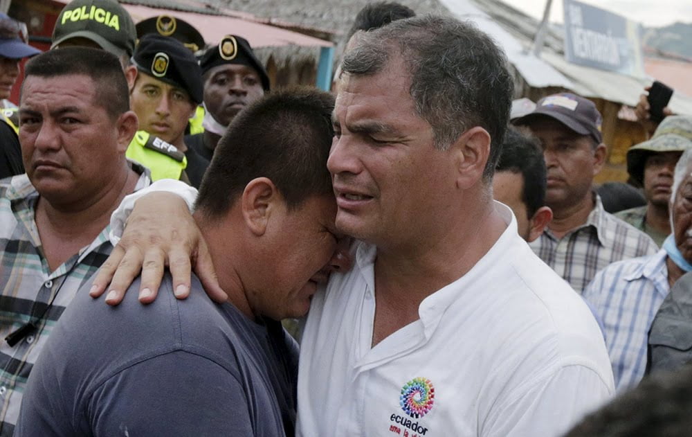 Presidente de Ecuador calcula pérdidas por 3 mil millones de dólares