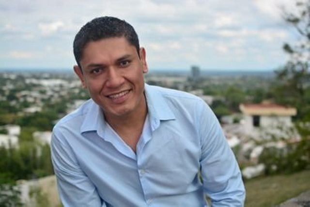 Se registró  Arturo Soto por el PAN  a la alcaldía de Victoria