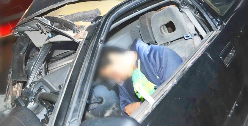 Iba tarde a su trabajo y por correr muere prensado