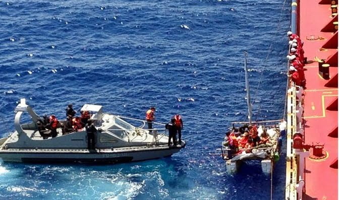 Rescatan a 11 cubanos en Isla Mujeres (VIDEO)