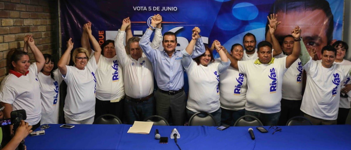 Otro sindicato se suma a Enrique  Rivas, ahora el del Seguro Social