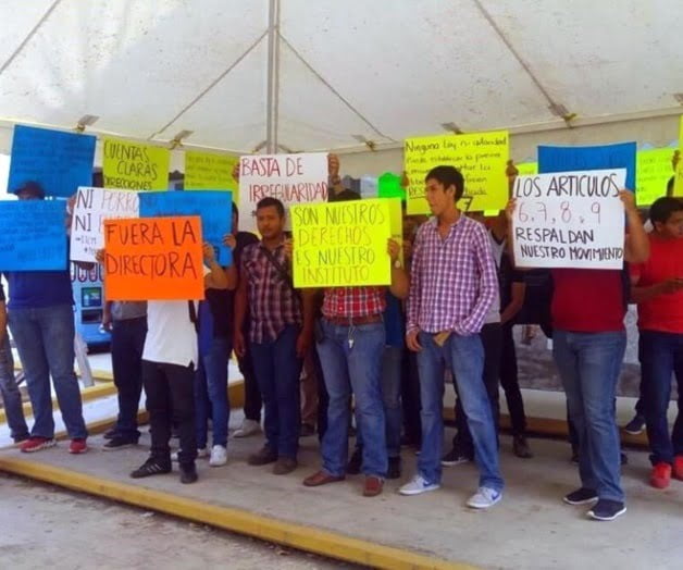 Exigen alumnos renuncia de directora del Tec Madero