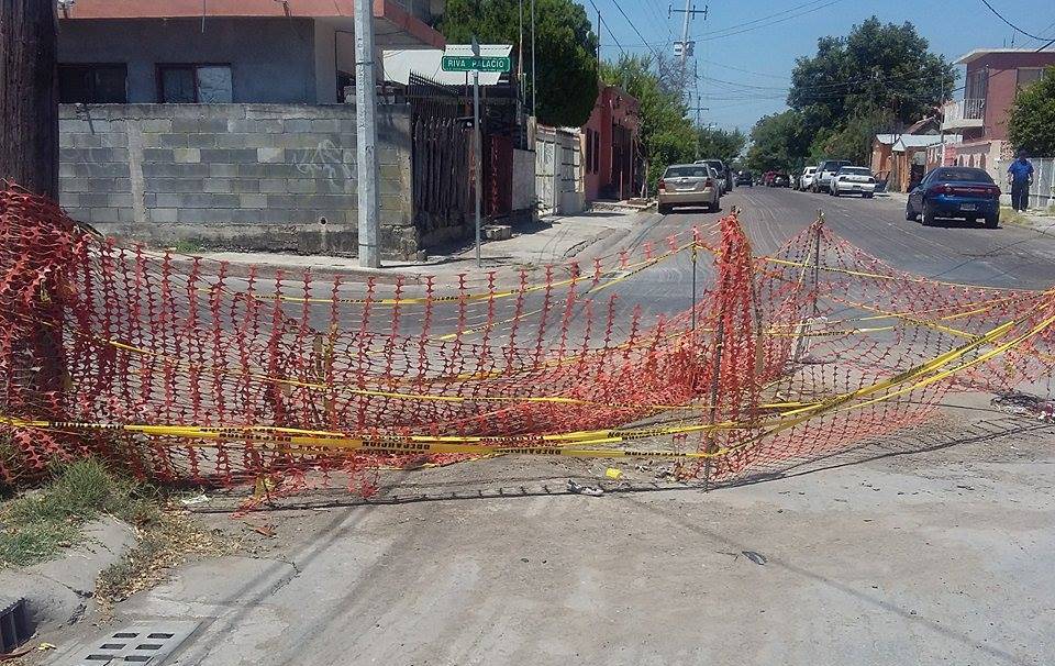 Cierran calle en Nuevo Laredo por obras de COMAPA