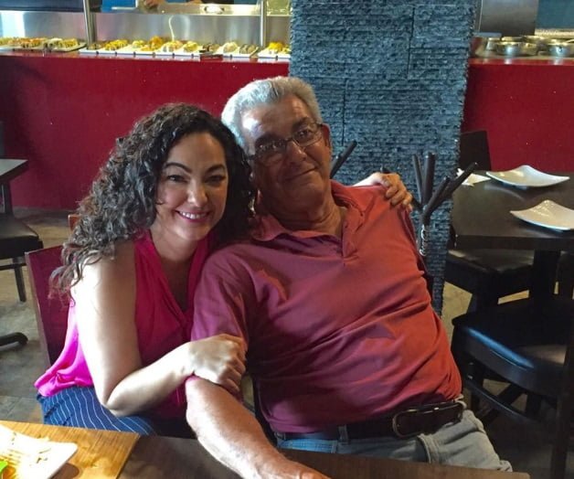 Diputada perdona al asesino de su padre
