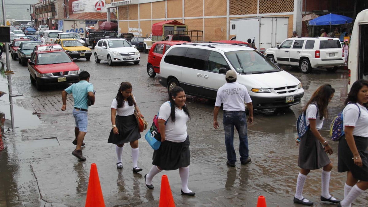 Padres decidirán si llevan a sus hijos a clases en la zona sur: SET
