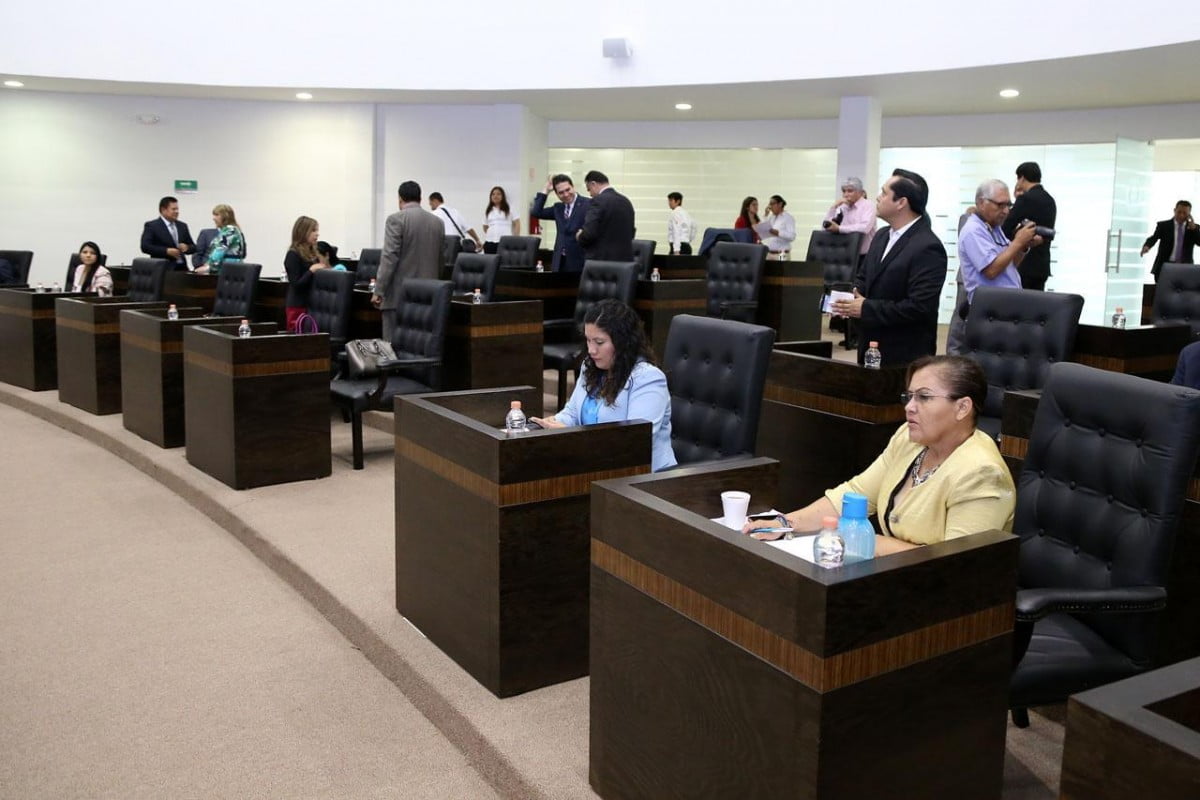 Amplían de tres a siete los integrantes de la Comisión Permanente