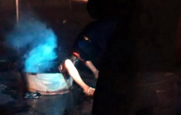 Queman a mujer en Mercado Campesino