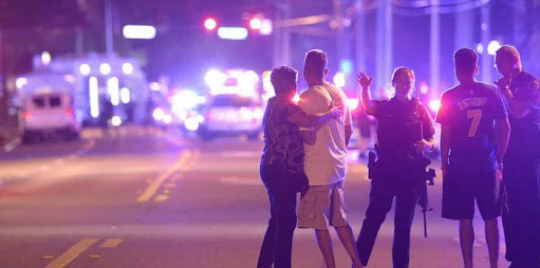 ISIS se atribuye matanza en Orlando