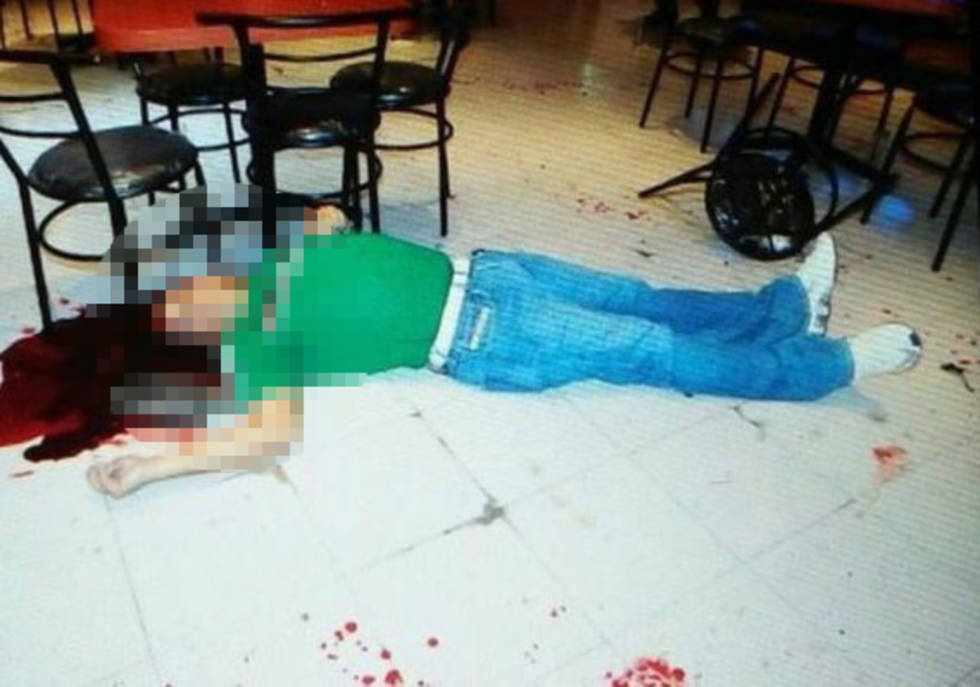 Asesinan a cuatro hombres en bar de Guerrero