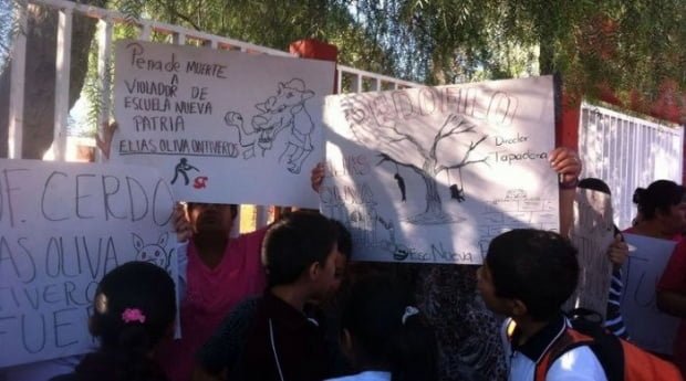 Corren a maestro de primaria por abuso sexual