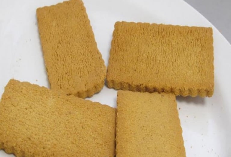 Mexicanas desarrollan una barra nutritiva a base de leche fluida