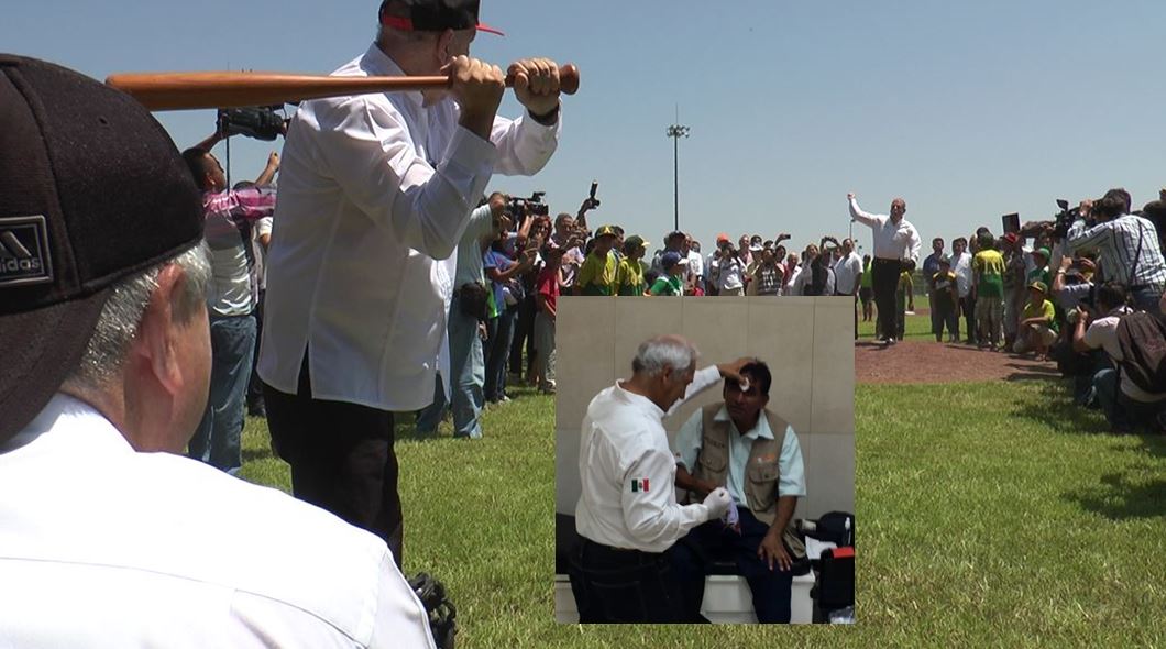 “Descalabra” Gober a camarógrafo en inauguración del nuevo parque de béisbol