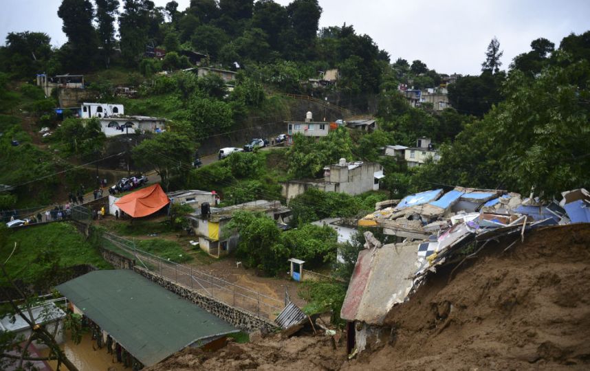 Casi 40 muertos deja Earl en Puebla, Veracruz e Hidalgo
