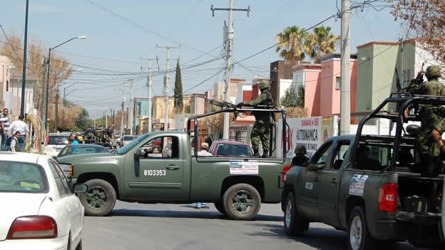 Marinos matan a 3 delincuentes tras balacera