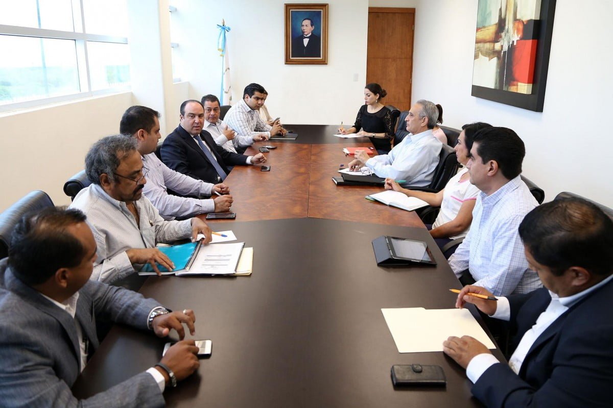 Entrega-recepción al 90 % en el Congreso