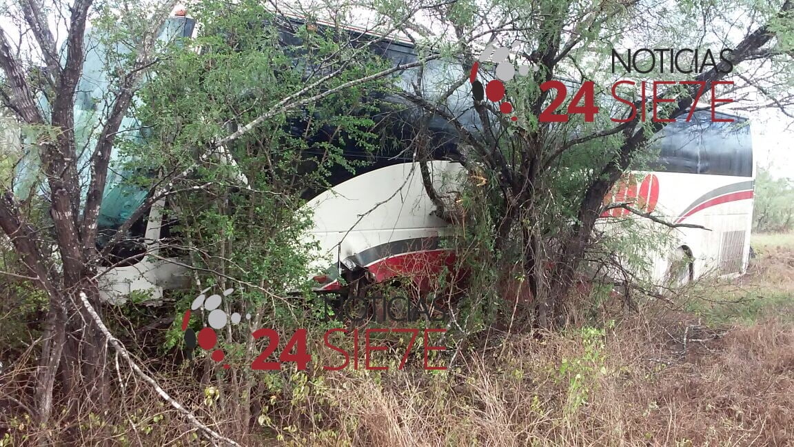 Autobusazo deja 3 lesionados
