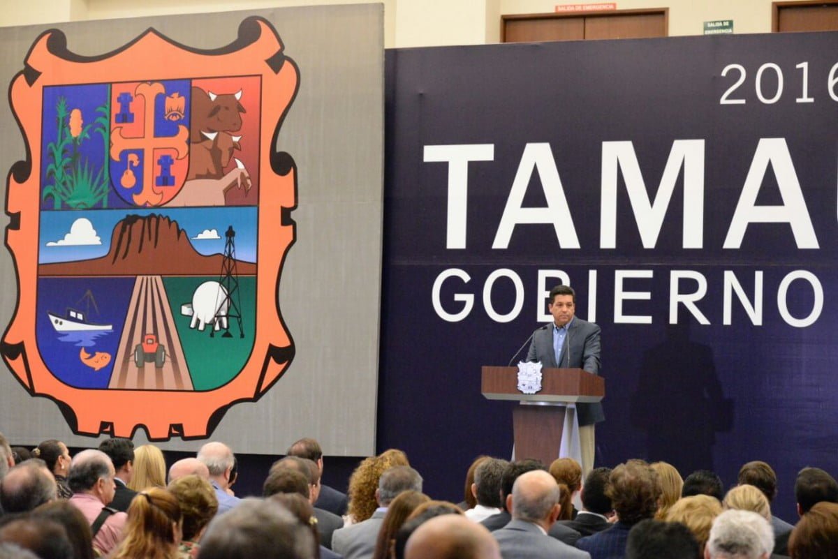 Presenta Cabeza de Vaca gabinete Estatal