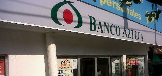 Asaltan a mujer en Banco Azteca