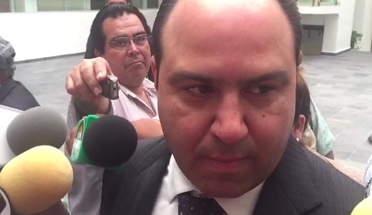 Abusos de militares son necesarios, dijo el diputado Carlos García (VIDEO)