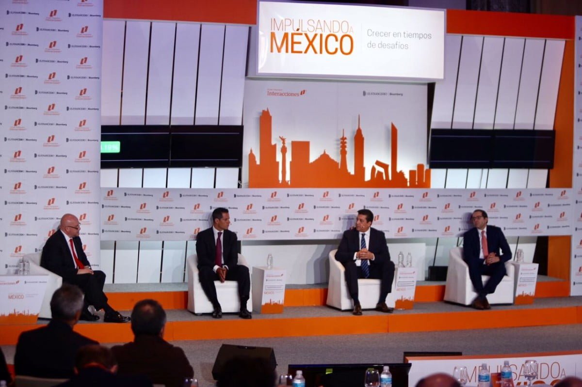El gobernador de Tamaulipas participa en la CDMX en el foro «Impulsando Mexico”.