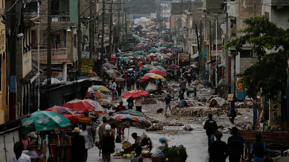 Huracán Matthew devasta Haití y se dirige hacia Cuba