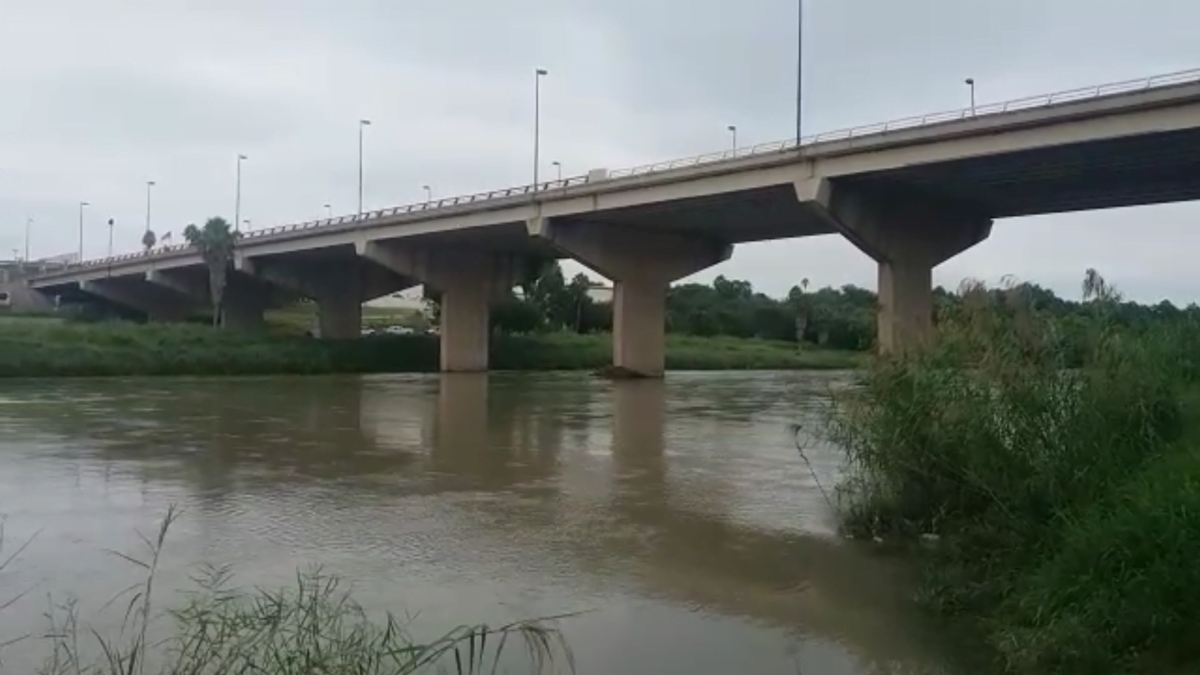 Sube nivel en el río Bravo de Nuevo Laredo