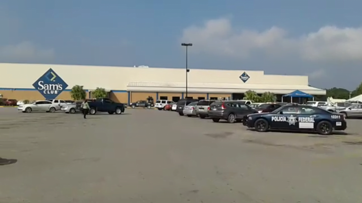 Federales resguardan Sam’s Tampico por amenaza de saqueo