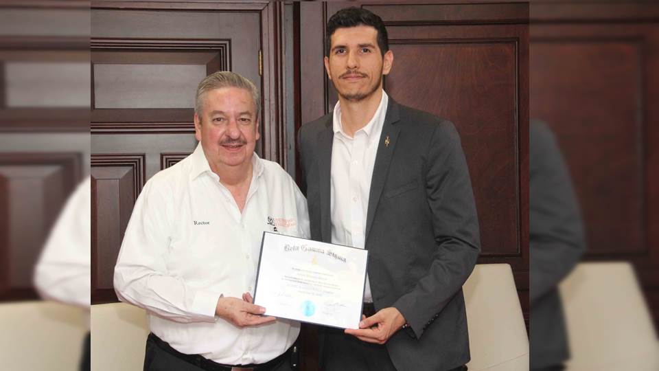 Profesor de la UAT recibe reconocimiento de organismo acreditador internacional