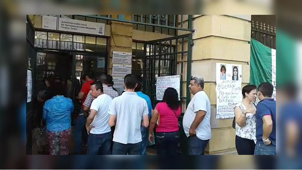 Siguen protestas en SAT de Tampico