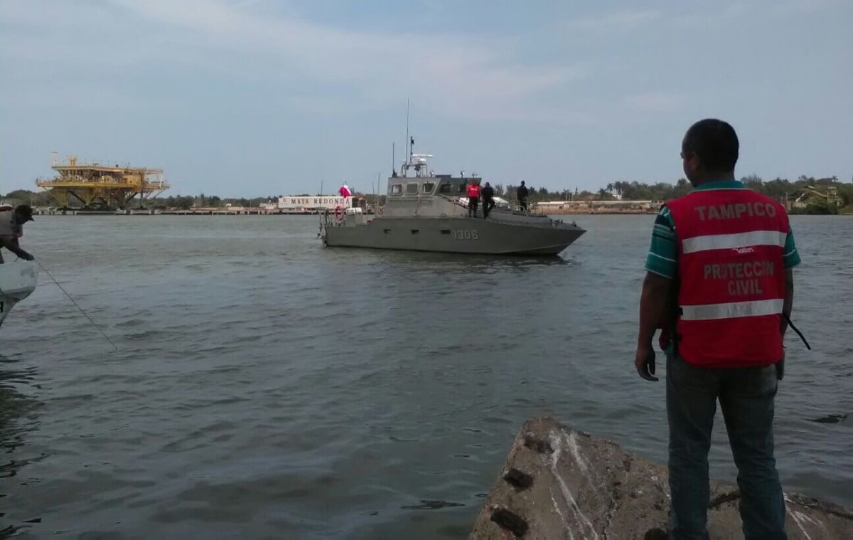 Joven se arroja de puente en río Pánuco y cuerpo es buscado