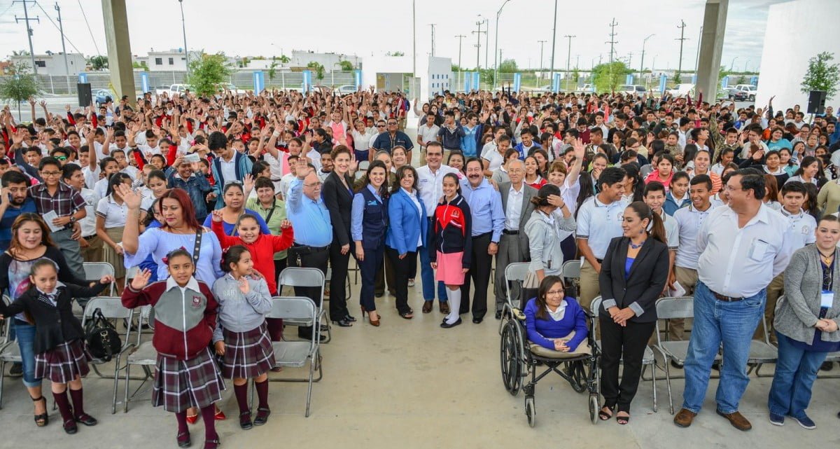 Reciben becas estatales 8 mil 500 estudiantes de Nuevo Laredo (VIDEO)