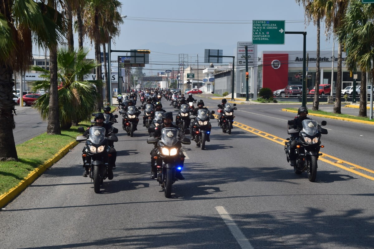 Motoclubes realizan «Mega-Rodada» en Victoria