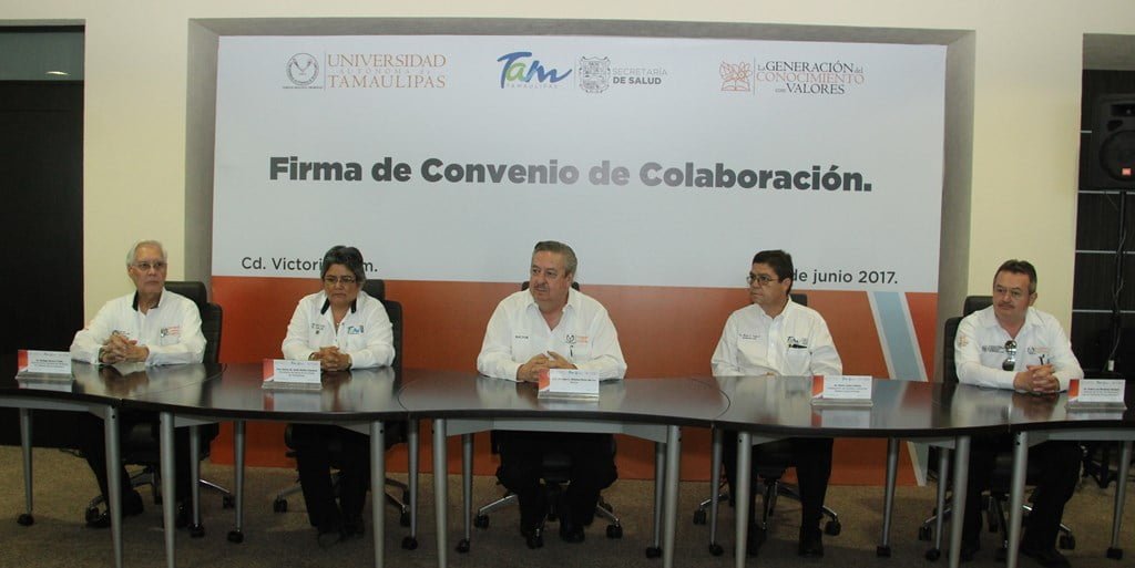 UAT y Secretaría de Salud firman convenio para formar médicos especialistas