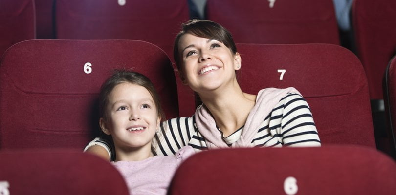Prohíben entrada al cine a menores de 3 años