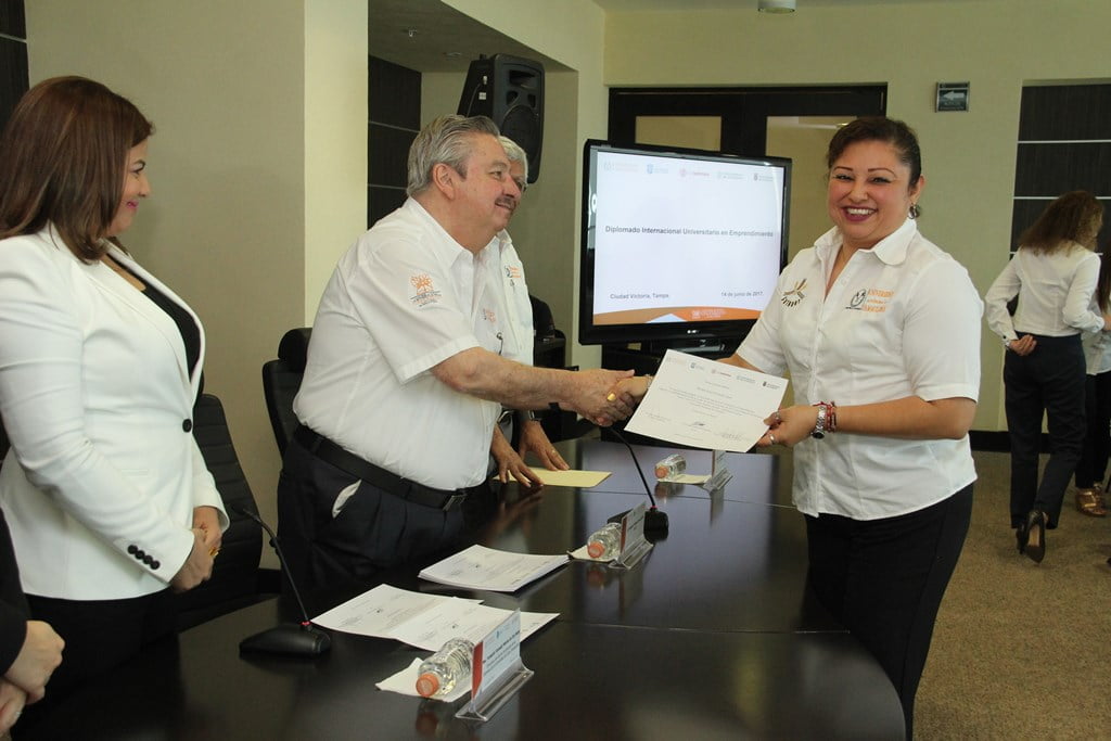 Concluye UAT Diplomado Internacional en Emprendimiento