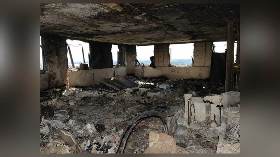 Policía londinense estima 79 muertos por incendio en torre residencial