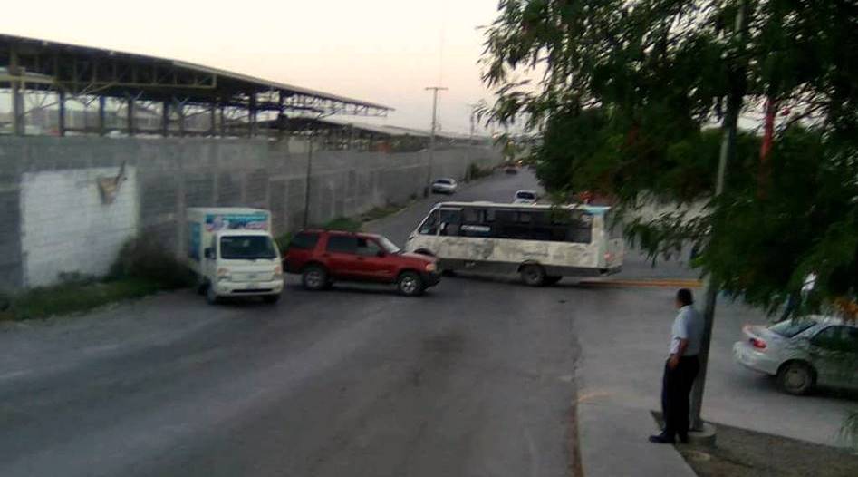 Reynosenses despiertan con balaceras y bloqueos